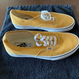 Vans Authentic - Yellow - Excellent Condition
